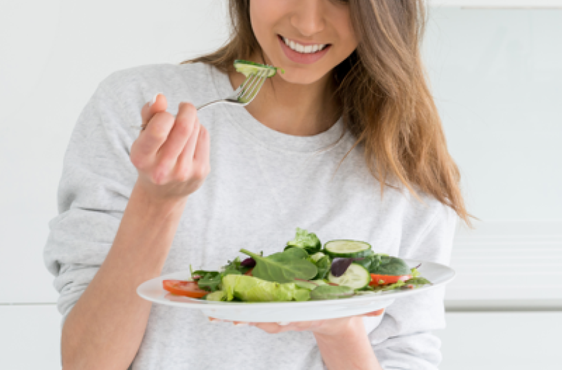 Salute, a gennaio +40% visite dal dietologo, buoni propositi battono prova costume