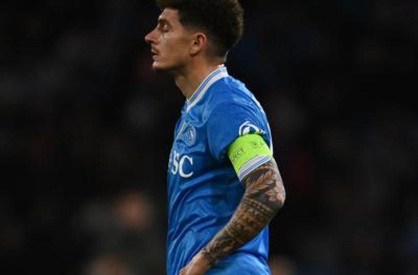 Napoli, Di Lorenzo si opera