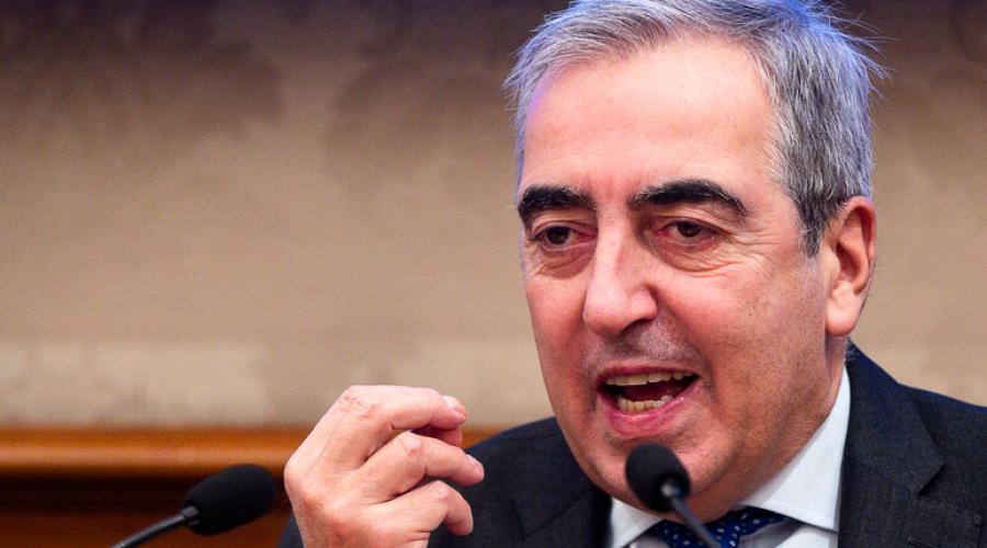 Maurizio Gasparri si dimette da capogruppo di Forza Italia al Senato