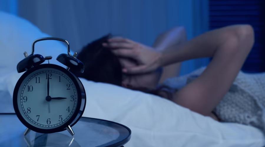 Con l’ora solare mezzo milione di pugliesi rischiano notti insonni: ecco i cibi che aiutano a dormire Con l’ora solare mezzo milione di pugliesi rischiano notti insonni: ecco i cibi che aiutano a dormire