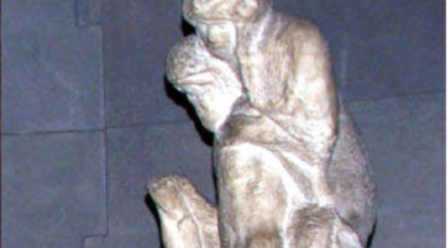 Taranto, scultura incompleta e la speranza delle Regionali