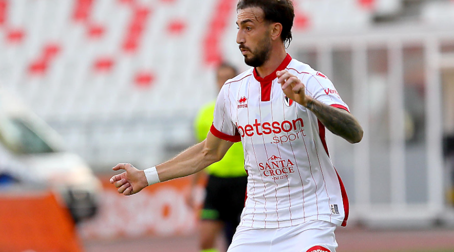 Il Bari prova a decollare: tabù trasferta da sfatare