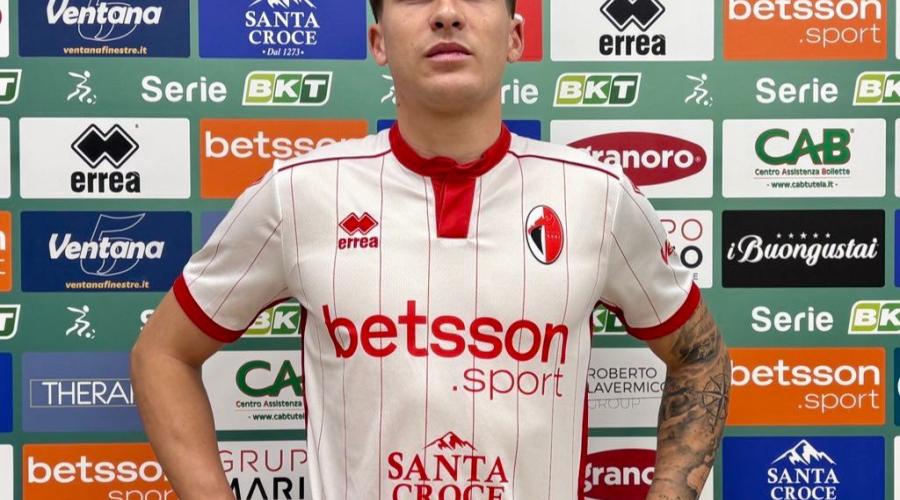 Bari, arriva in prestito dal Cagliari il centrocampista Cavuoti