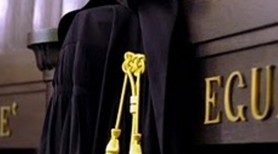 scegliere di votare s&igrave; o no al referendum giustizia non &egrave; questione di tifo