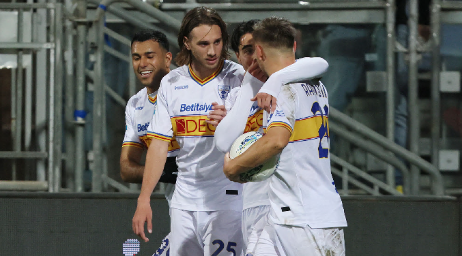 Il Lecce col petto in fuori: a Cagliari atteggiamento perfetto