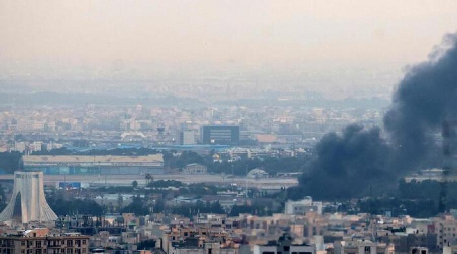 Attacco Usa-Israele a Iran. Nuova ondata missili su basi Usa nel Golfo. Giallo su sorte di Khamenei