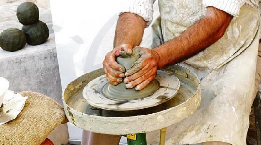 Sulla ceramica pugliese insiste l&rsquo;incubo del 2020: &laquo;Se i costi esplodono sar&agrave; una strage&raquo;