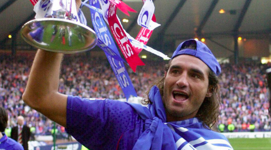 Lorenzo Amoruso e il Bari: &laquo;Non mi sento particolarmente ottimista. Per salvarsi occorrerebbe dotarsi di un&rsquo;anima&raquo;