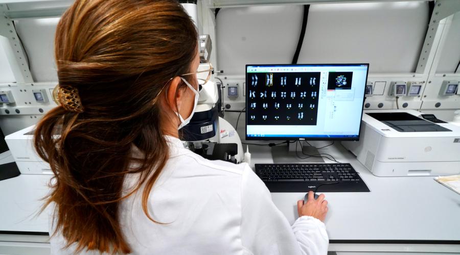 Programma Genoma Puglia: a Bari grazie allo screening genico bimba salvata dalla cecit&agrave; a 20 giorni di vita