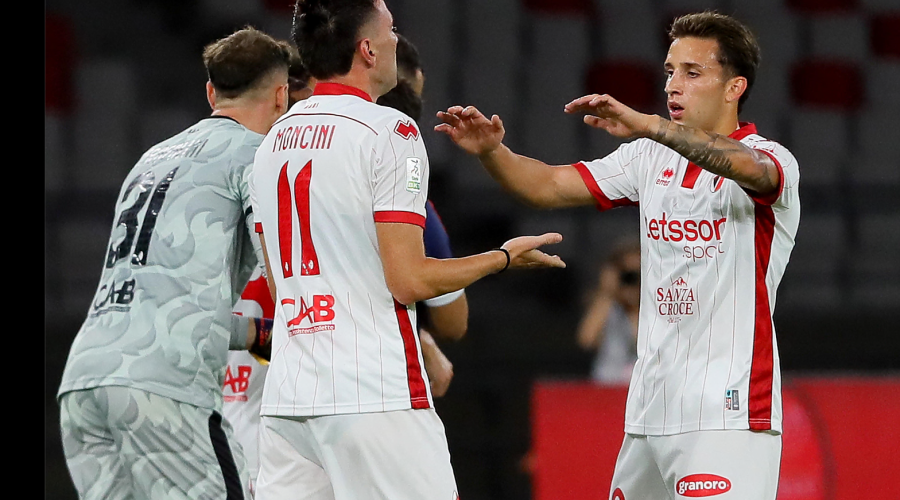 Bari, cambiare marcia in trasferta per salvarsi