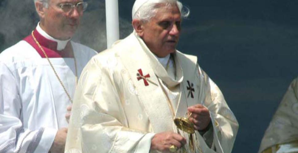 Il ricordo di Ratzinger: la sua rinuncia, un atto profetico