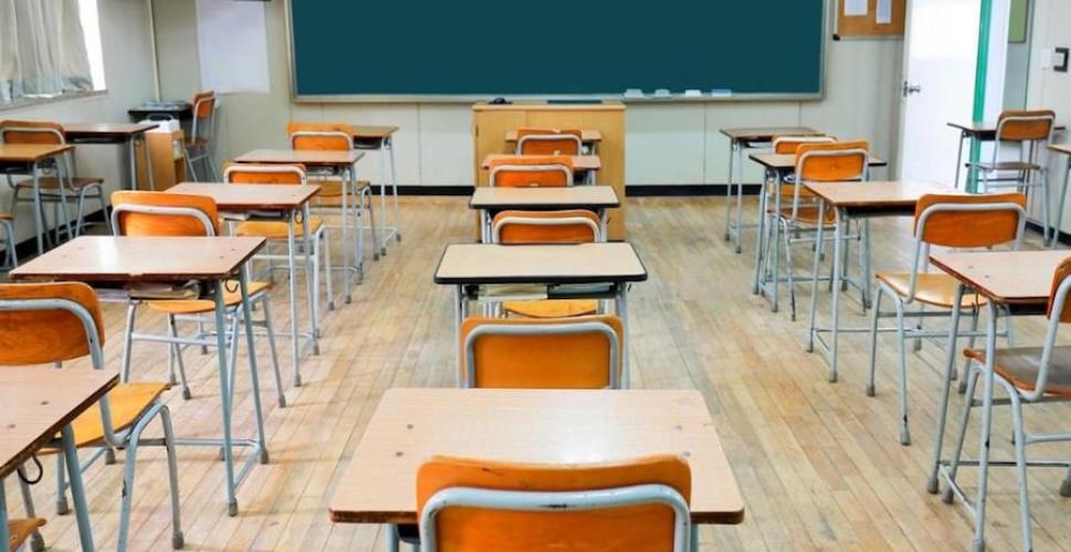 Bitritto, dipendente di una scuola positivo: istituto annulla attività in presenza 