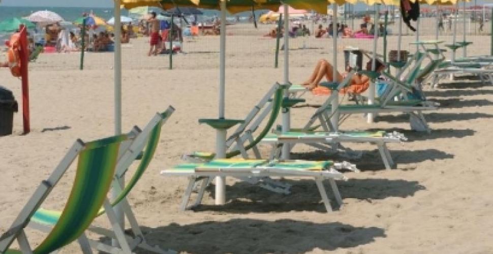 Furti sotto l'ombrellone, un arresto a Porto Cesareo