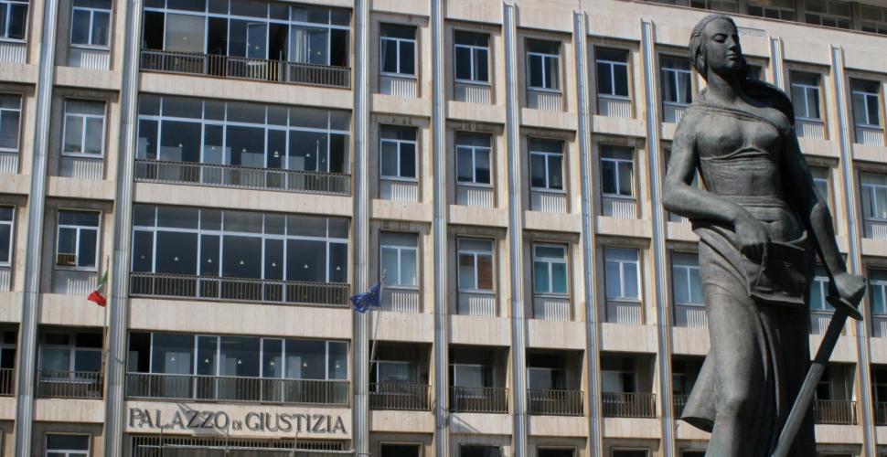 Frode sulle mascherine durante il lockdown, 5 in processo a Bari