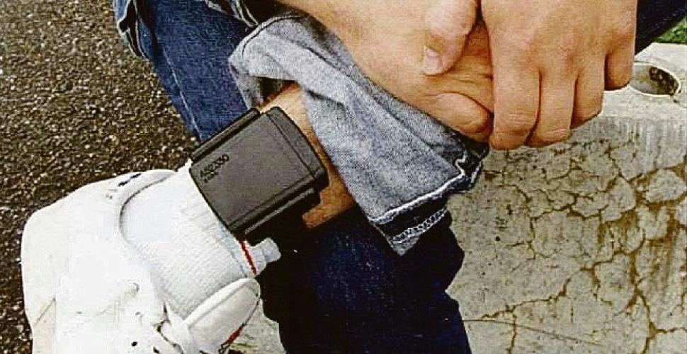 Anche in Puglia c’è il boom dei braccialetti elettronici