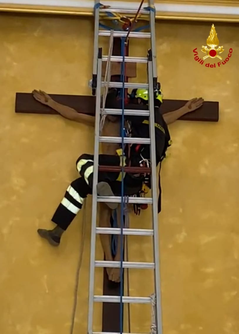 https://www.lagazzettadelmezzogiorno.it/upload/2023_04_15/f195d137-125f-4d2b-810c-dd348726d990-1681542350857.jpg
