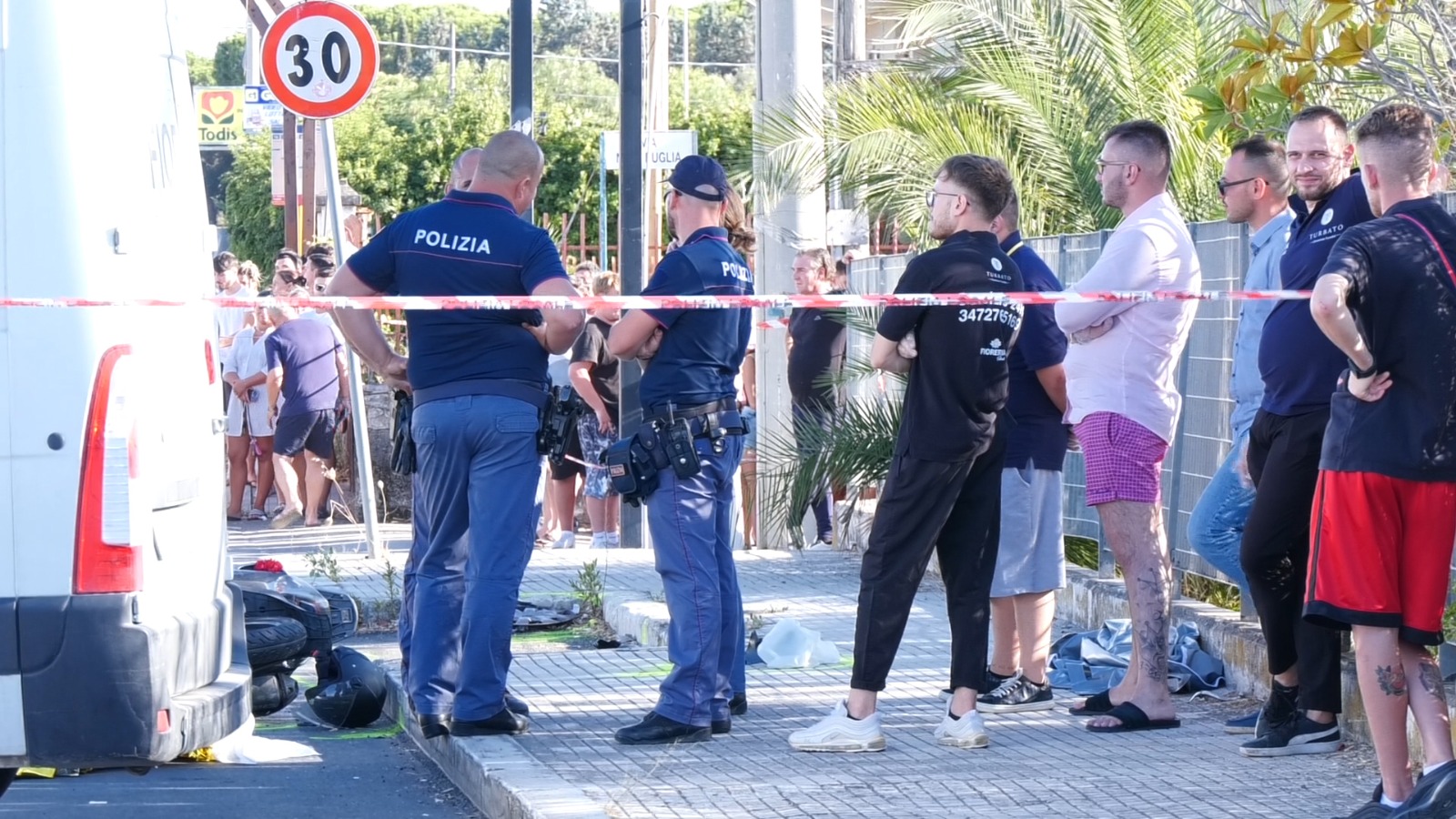 https://www.lagazzettadelmezzogiorno.it/upload/2023_08_06/incidente-1691341591408.jpg